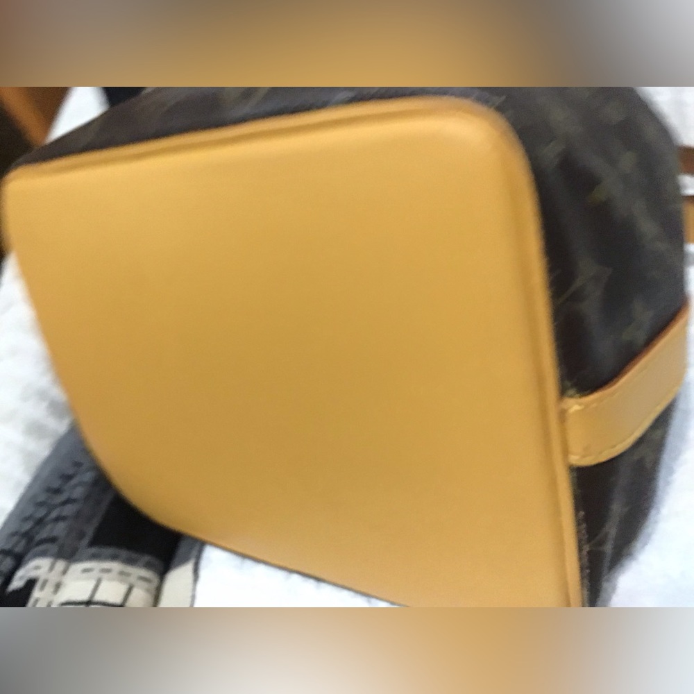 Louis Vuitton bags - Picture 10 of 15